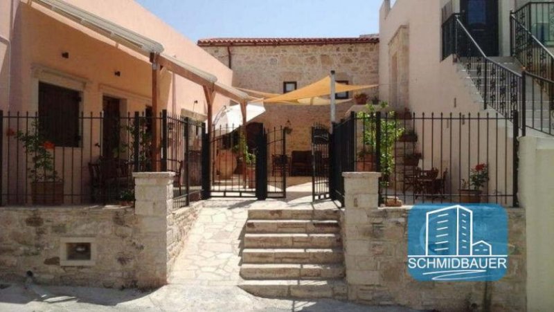 Sivas Kreta, Sivas: Haus mit Apartments in idealer Lage im Herzen des traditionellen Dorfes zu verkaufen Haus kaufen